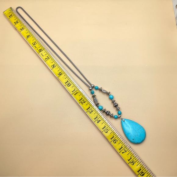 Unsigned Silver Tone Long Snake Chain Faux Turquoise Southwestern Necklace - Picture 8 of 8